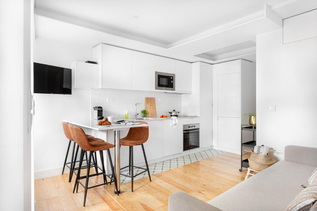 Joivy Principe Real 2Br Apt With Terrace Nearby Botanical Garden Of Lissabon Buitenkant foto