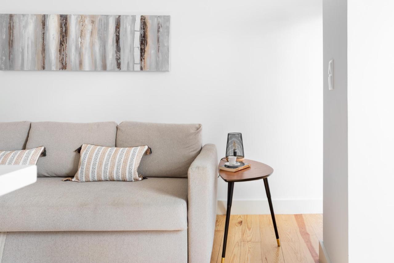 Joivy Principe Real 2Br Apt With Terrace Nearby Botanical Garden Of Lissabon Buitenkant foto